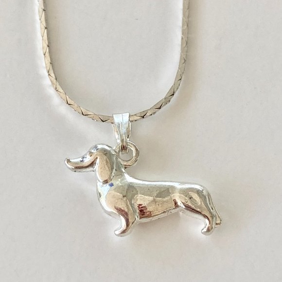 Silver Dachshund Doxie Necklace Pendant Dog Vet Tech Gift Rescue Plated - Picture 2 of 9